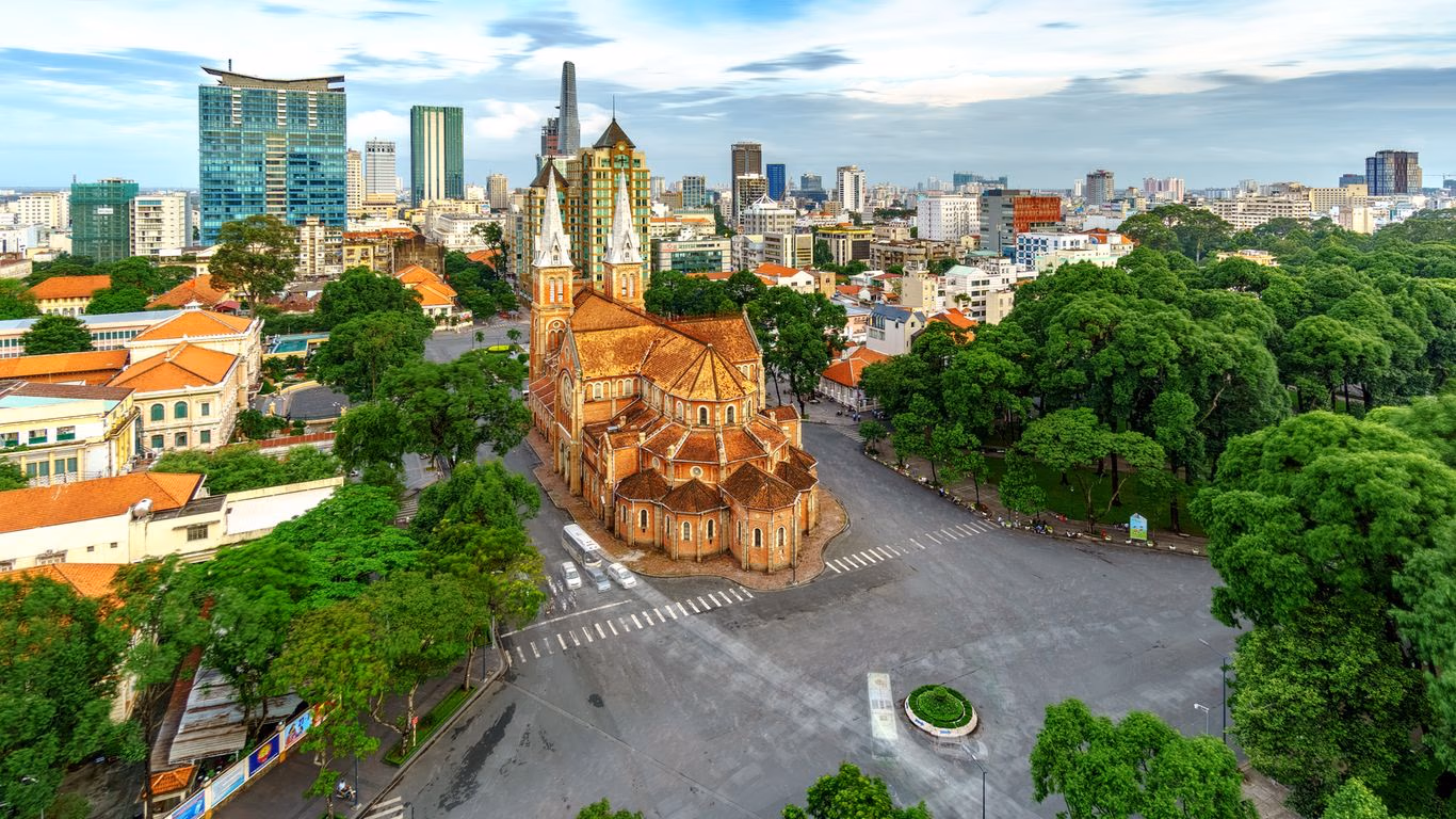 Book Hotels in Ho Chi Minh